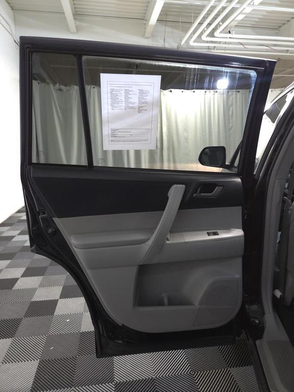 used 2012 Toyota Highlander car