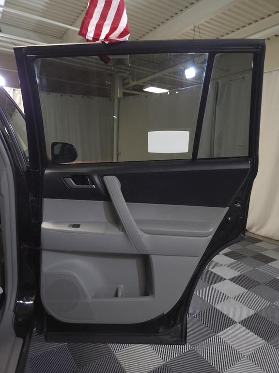 used 2012 Toyota Highlander car