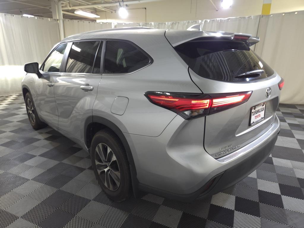 used 2023 Toyota Highlander car, priced at $39,855