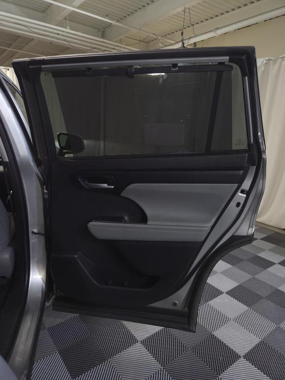 used 2023 Toyota Highlander car, priced at $39,855