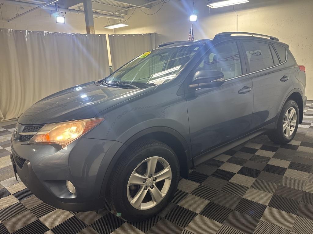 used 2013 Toyota RAV4 car