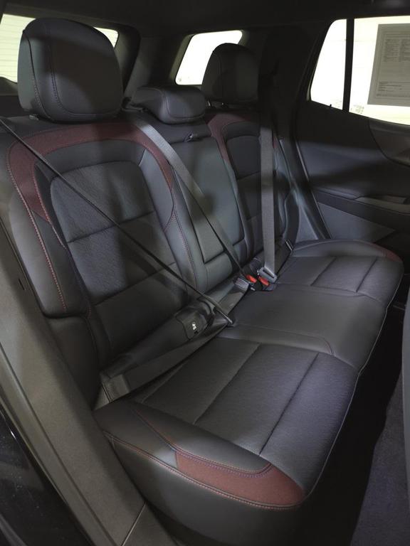 used 2025 Chevrolet Equinox car, priced at $31,595