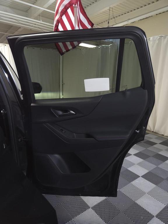 used 2025 Chevrolet Equinox car, priced at $31,595