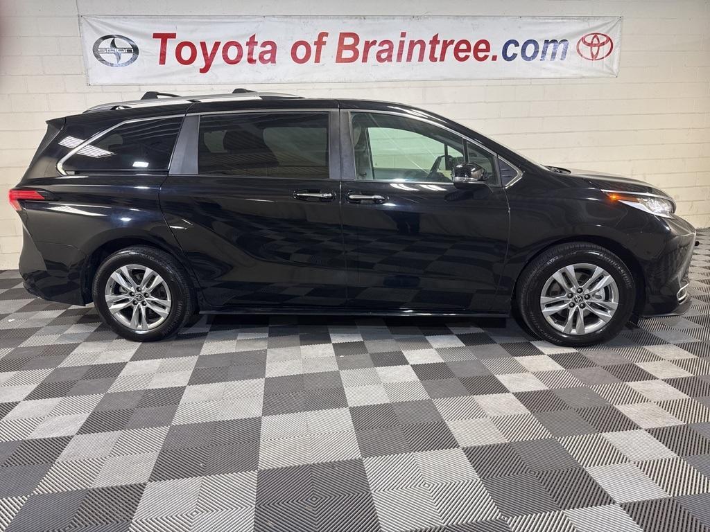 used 2023 Toyota Sienna car, priced at $54,450