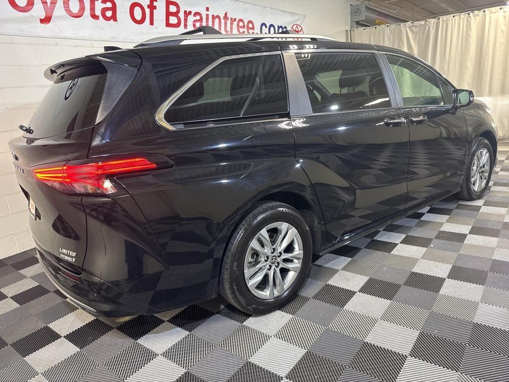 used 2023 Toyota Sienna car, priced at $54,450