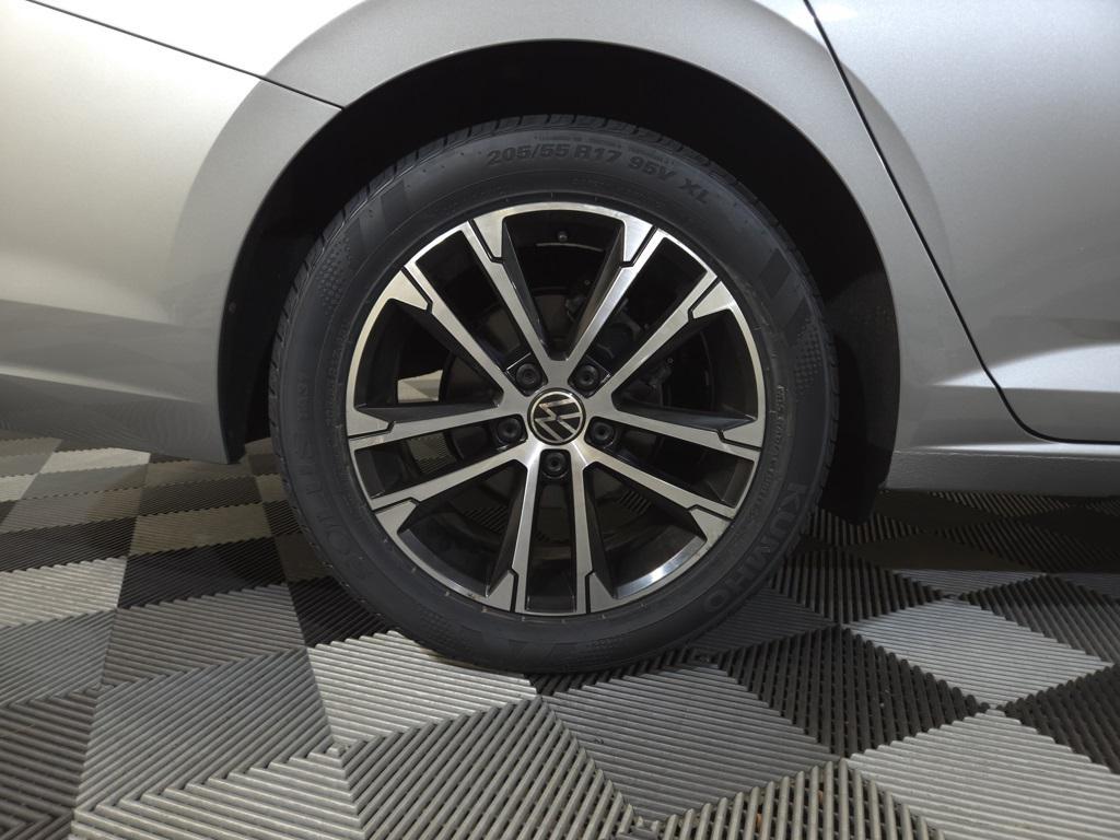 used 2024 Volkswagen Jetta car, priced at $20,400