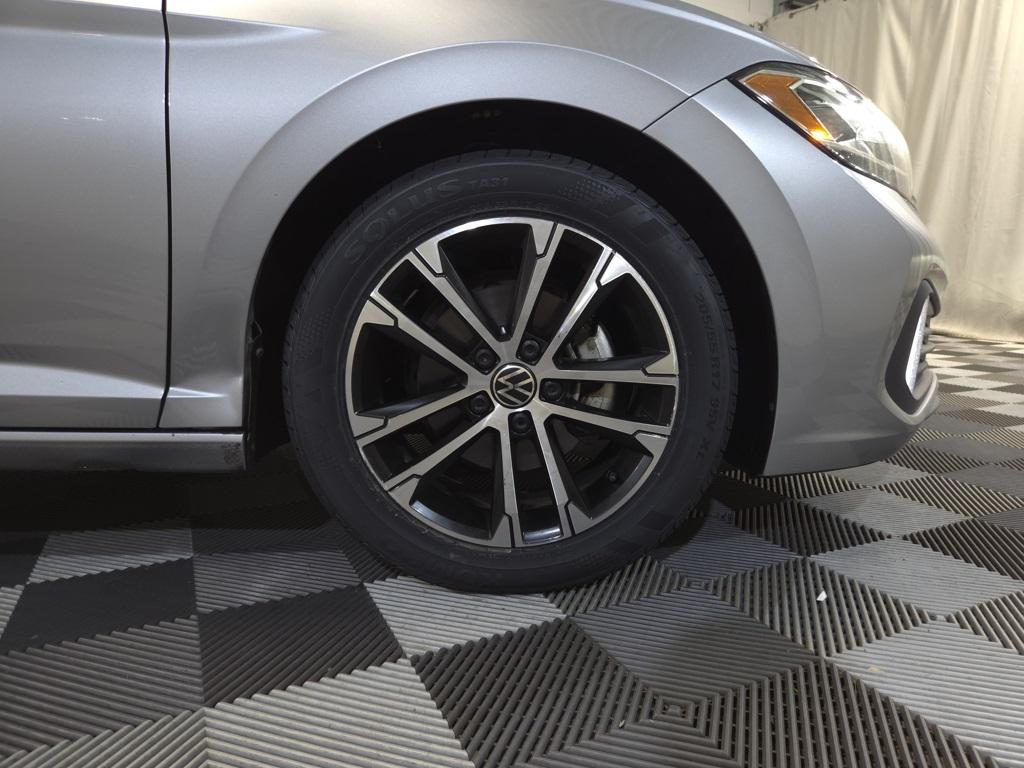 used 2024 Volkswagen Jetta car, priced at $20,400