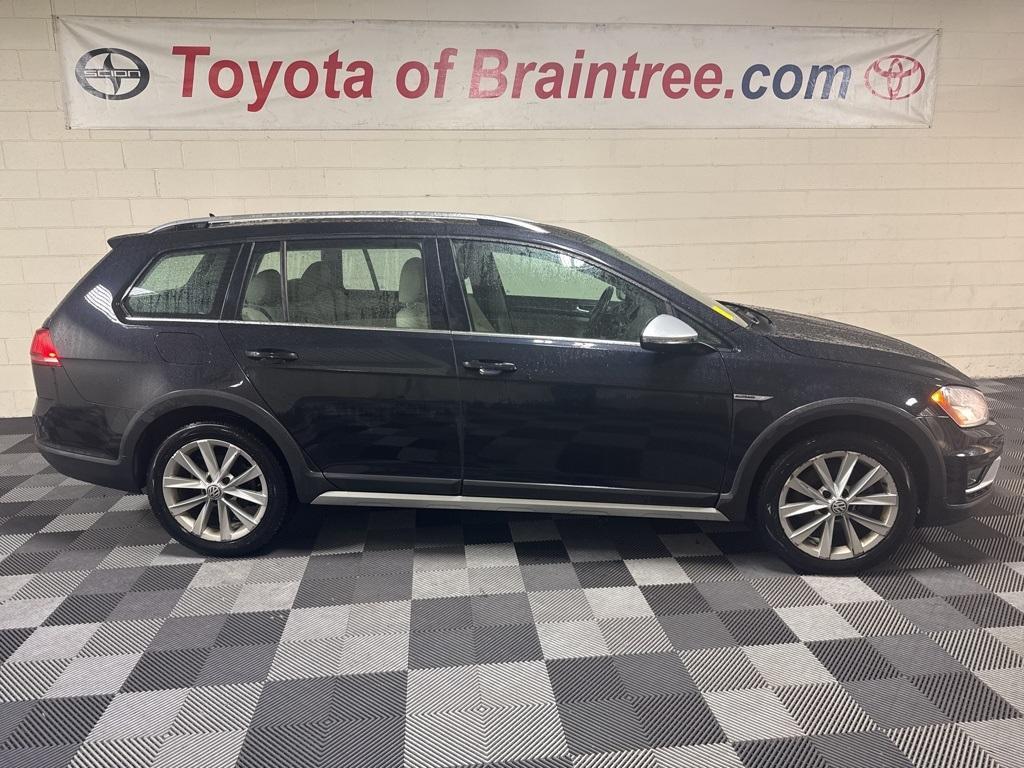 used 2017 Volkswagen Golf Alltrack car, priced at $18,785