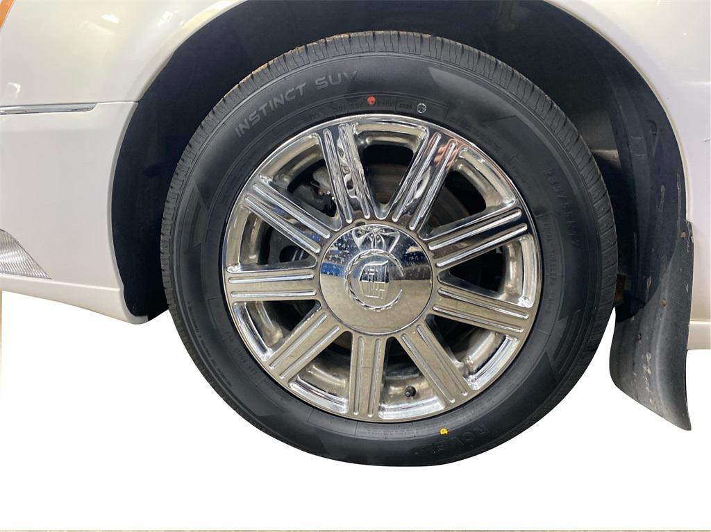 used 2007 Cadillac DTS car, priced at $5,000