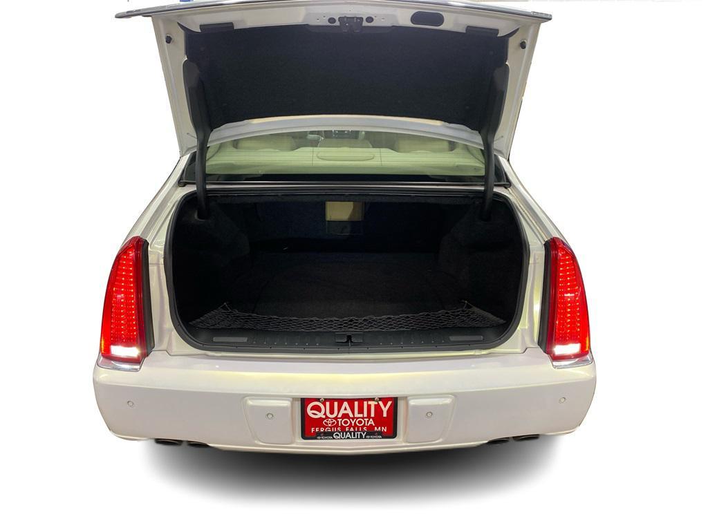 used 2007 Cadillac DTS car, priced at $5,000