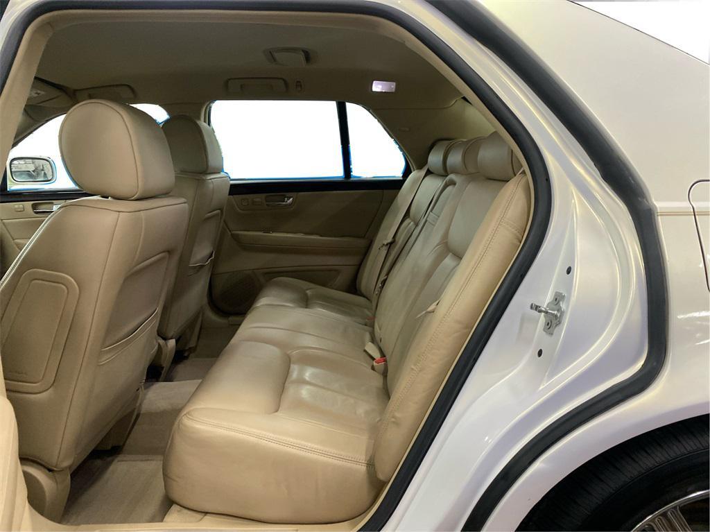 used 2007 Cadillac DTS car, priced at $5,000