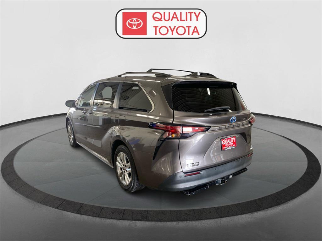 used 2022 Toyota Sienna car, priced at $36,469