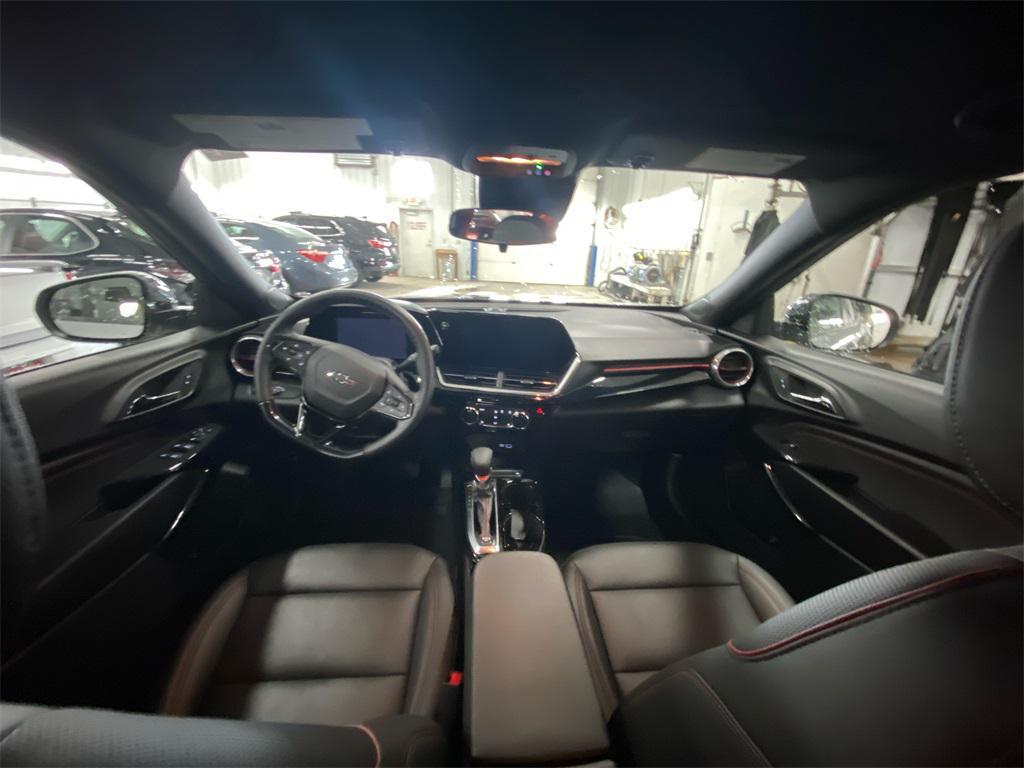 used 2025 Chevrolet Trax car, priced at $24,906