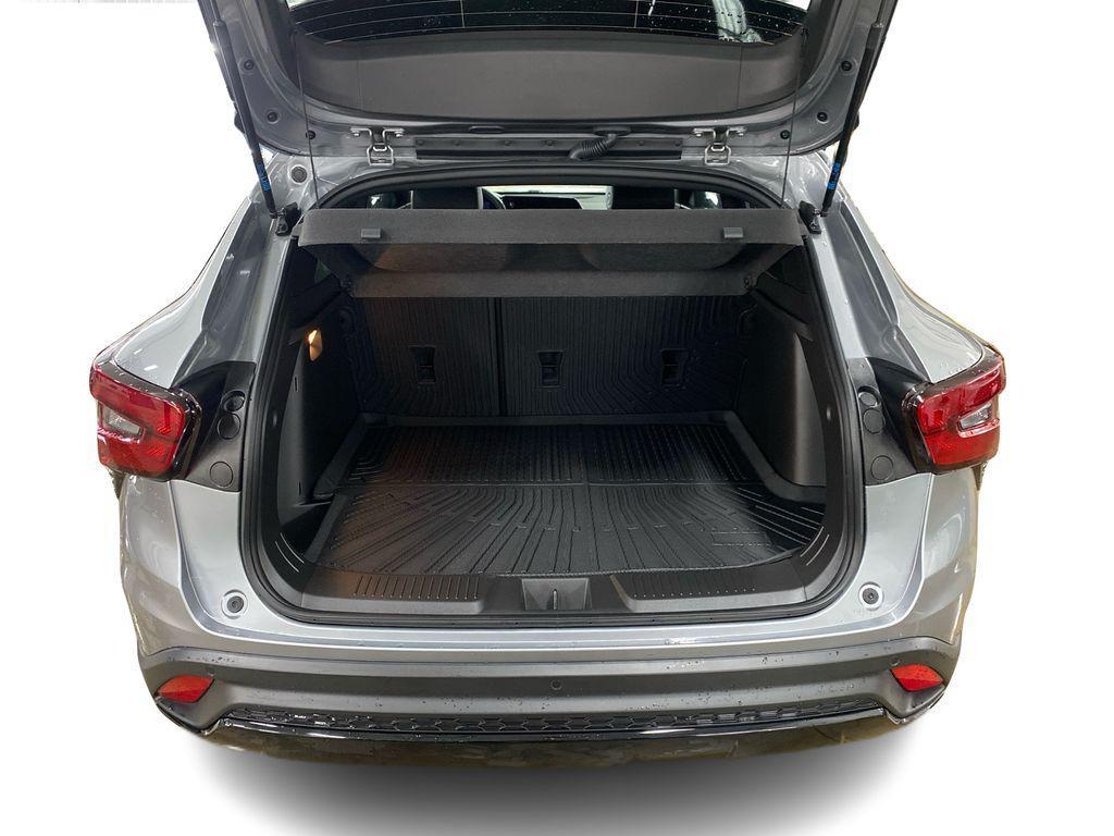 used 2025 Chevrolet Trax car, priced at $24,906