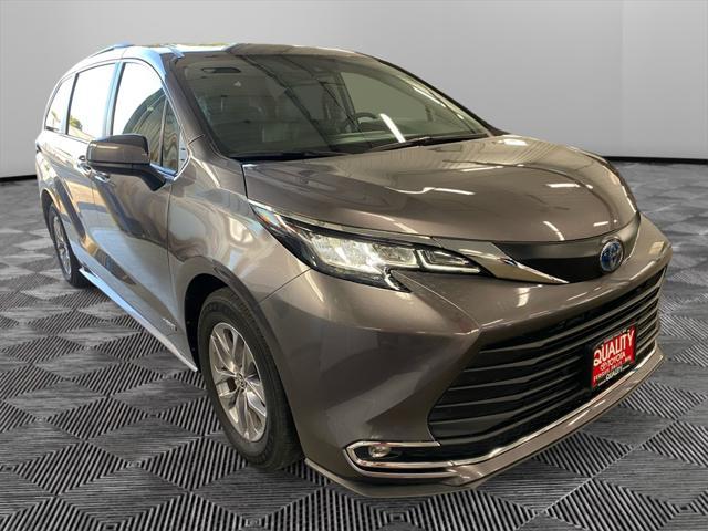 used 2021 Toyota Sienna car, priced at $40,922