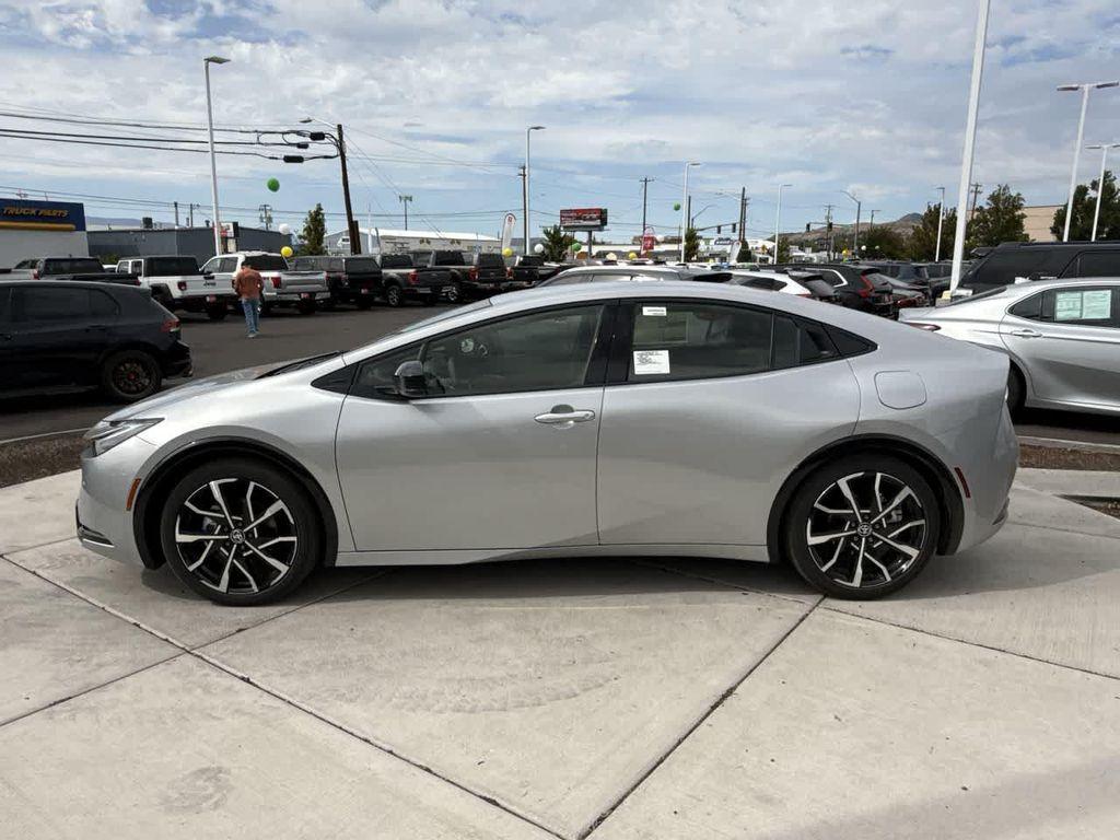 new 2026 Toyota Prius Plug-In Hybrid car, priced at $37,950