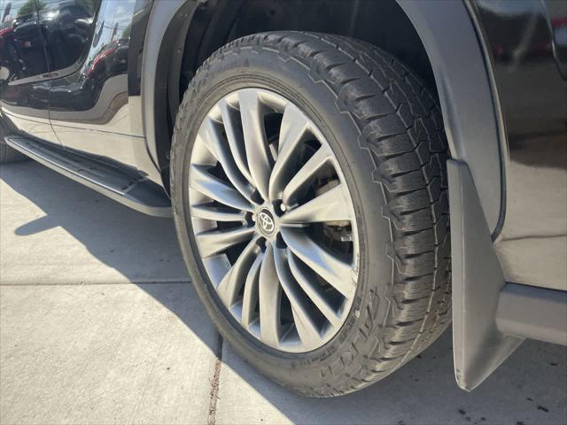 used 2021 Toyota Highlander Hybrid car, priced at $40,468
