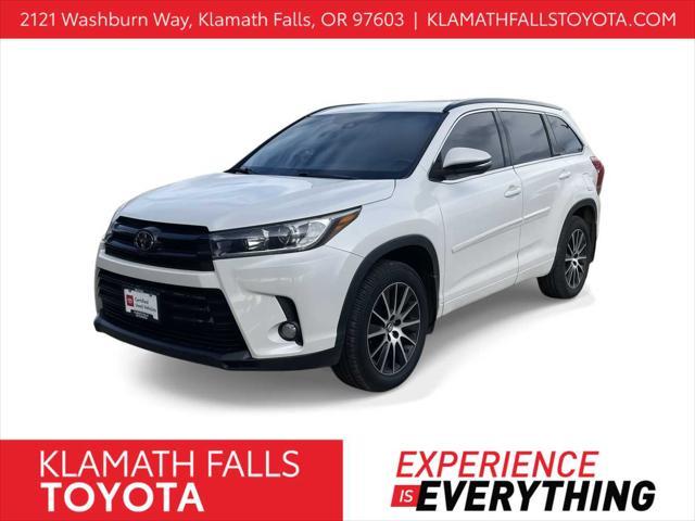 used 2018 Toyota Highlander car