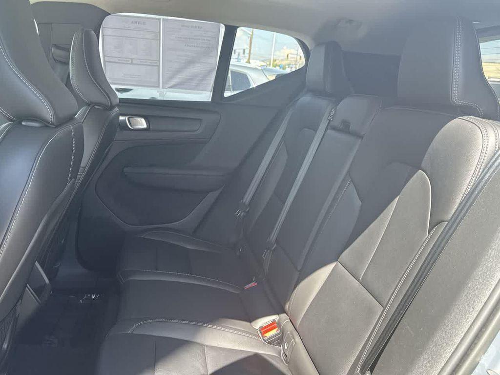 used 2022 Volvo XC40 car, priced at $24,391