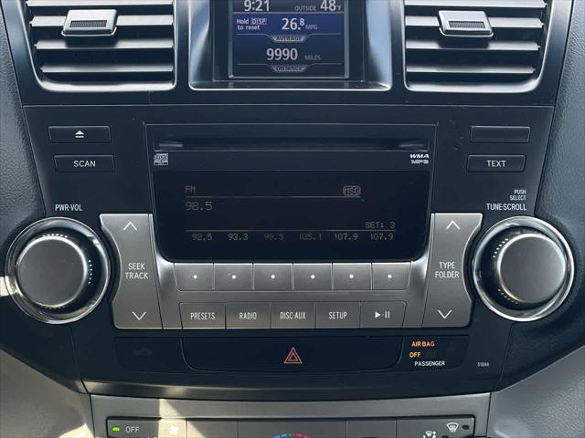 used 2012 Toyota Highlander Hybrid car, priced at $12,263
