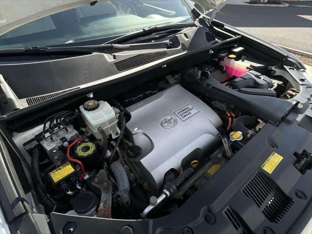 used 2012 Toyota Highlander Hybrid car, priced at $12,263