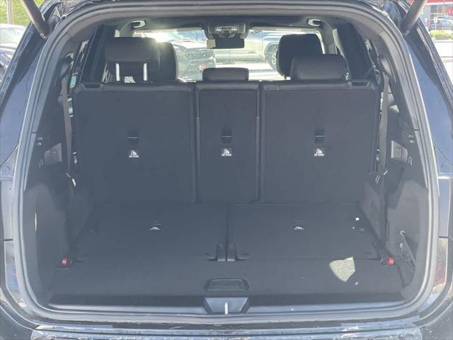 used 2023 Mercedes-Benz GLB 250 car, priced at $32,524