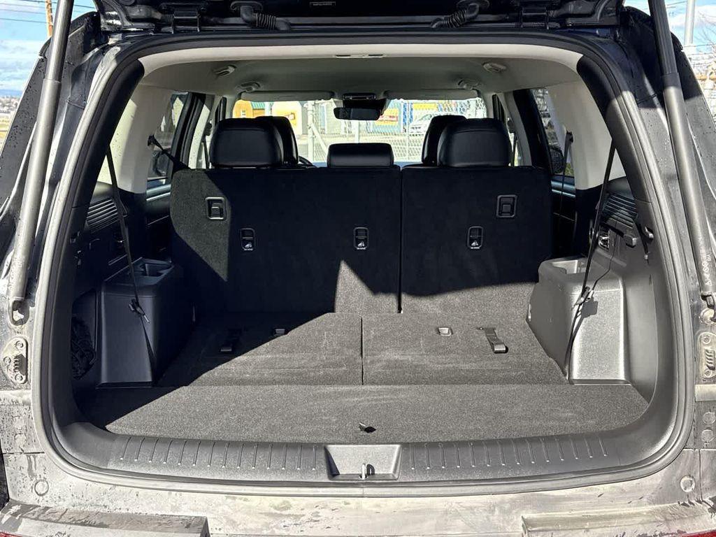 used 2024 Hyundai Santa Fe car, priced at $31,415