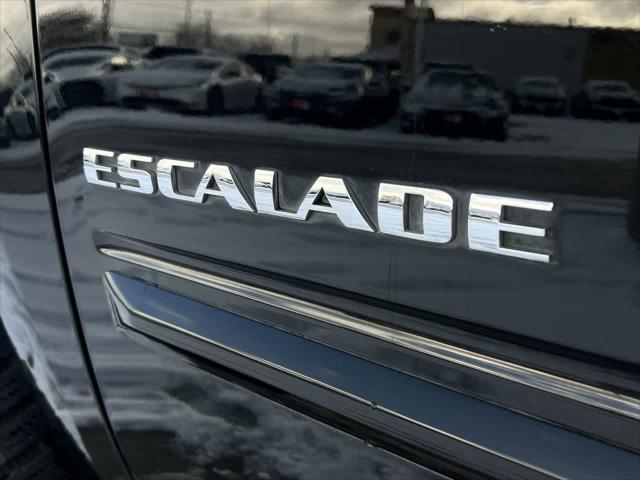 used 2014 Cadillac Escalade car, priced at $17,549