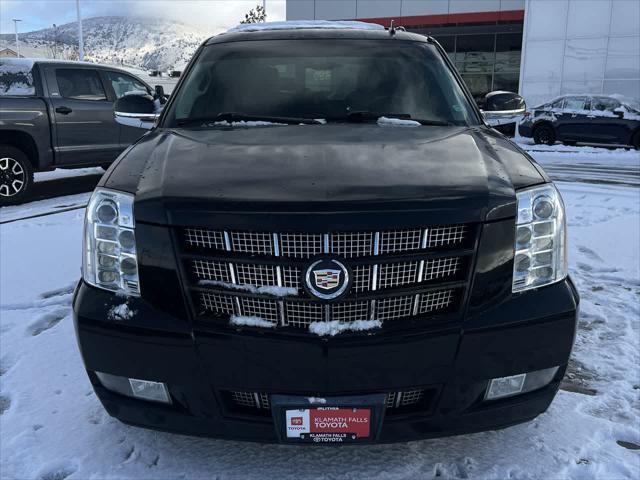 used 2014 Cadillac Escalade car, priced at $17,549