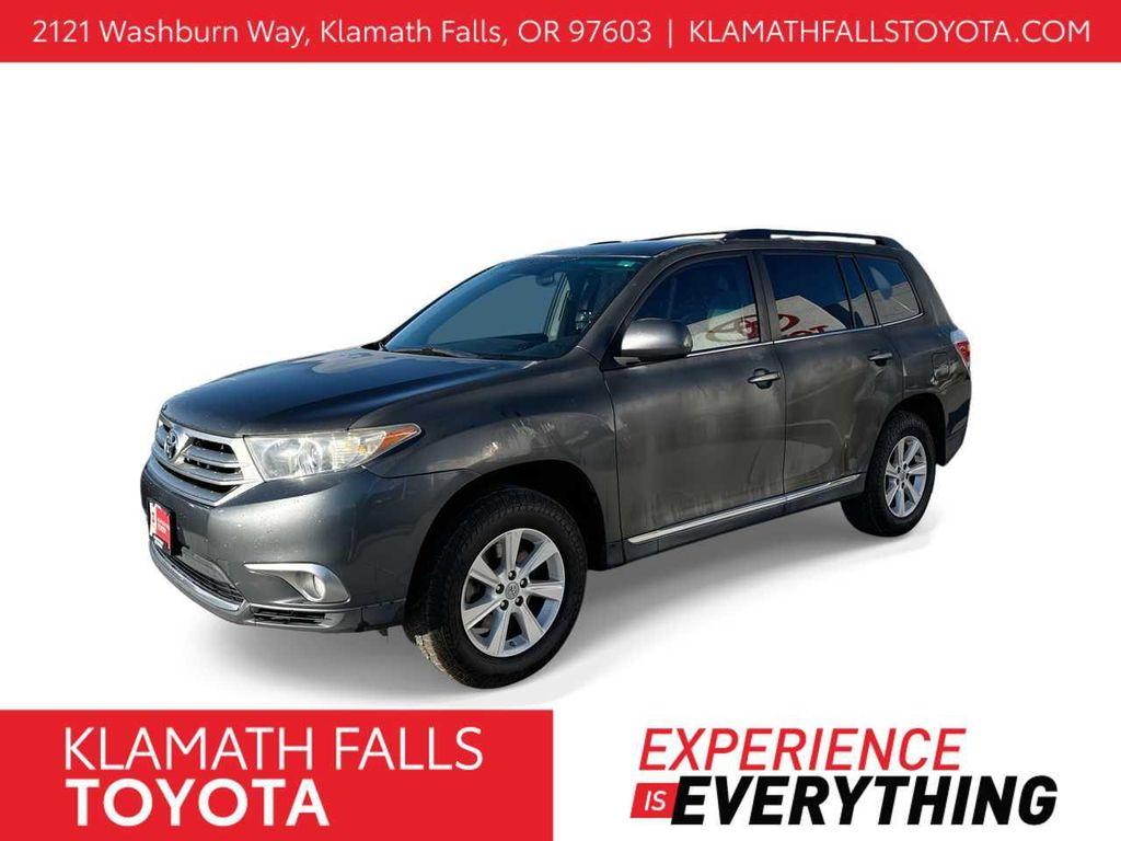 used 2012 Toyota Highlander car, priced at $13,130