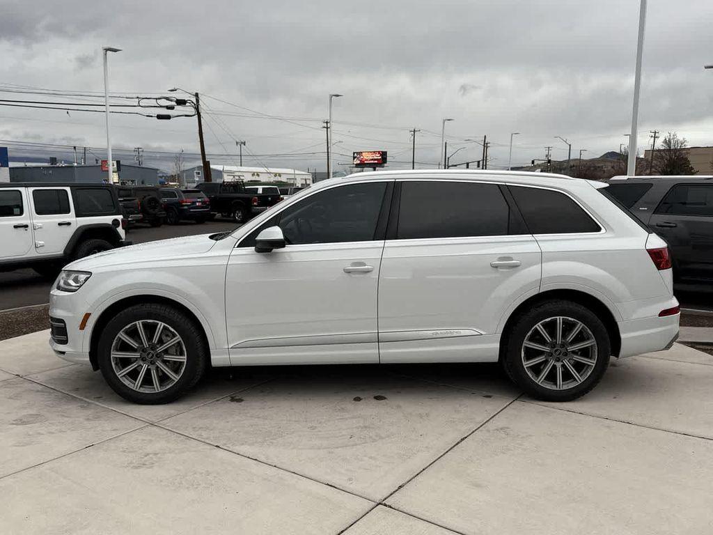 used 2018 Audi Q7 car, priced at $19,795