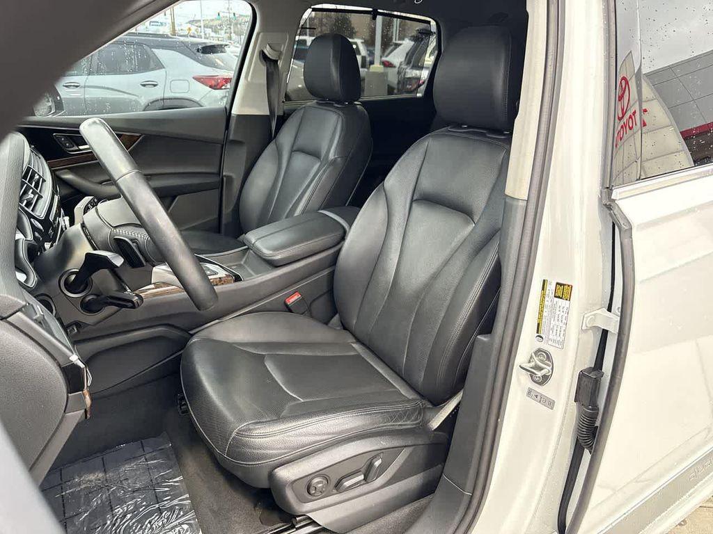 used 2018 Audi Q7 car, priced at $19,795