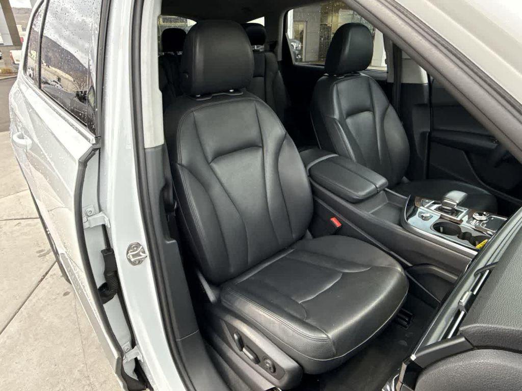 used 2018 Audi Q7 car, priced at $19,795