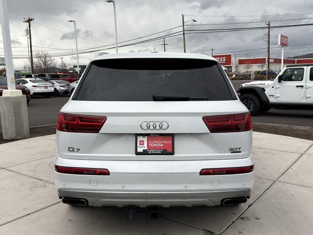 used 2018 Audi Q7 car, priced at $19,795