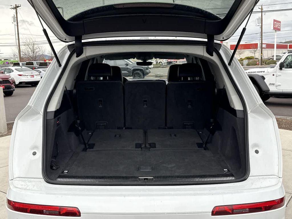 used 2018 Audi Q7 car, priced at $19,795