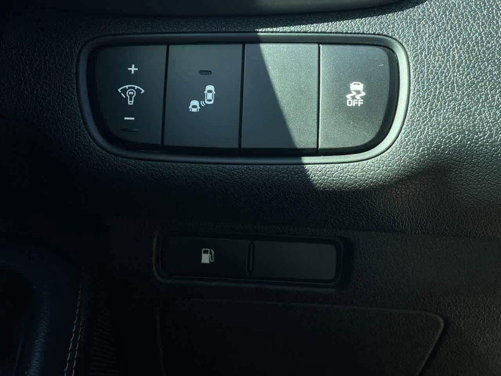 used 2020 Kia Sorento car, priced at $17,301