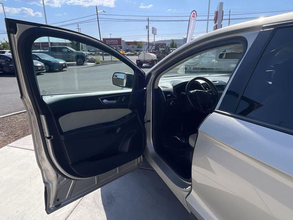 used 2018 Ford Edge car, priced at $14,989