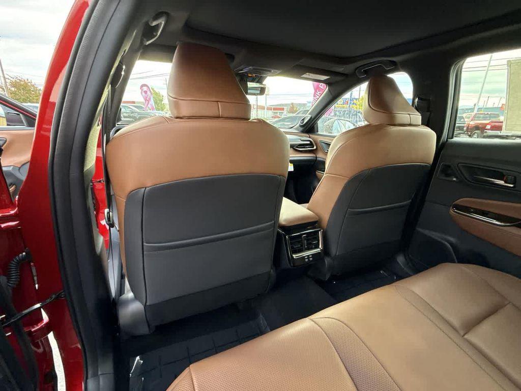 new 2025 Toyota Crown Signia car, priced at $47,594