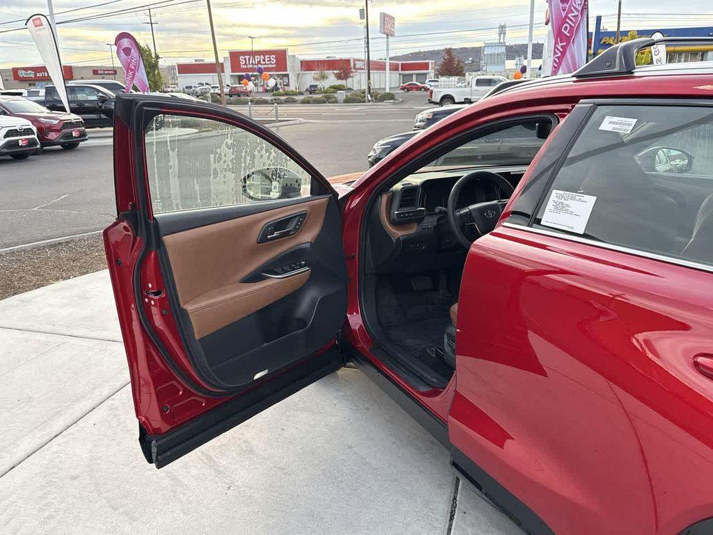 new 2025 Toyota Crown Signia car, priced at $47,594