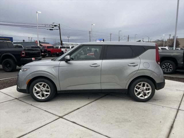 used 2022 Kia Soul car, priced at $16,768