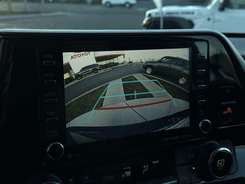 used 2022 Toyota Highlander Hybrid car, priced at $39,823