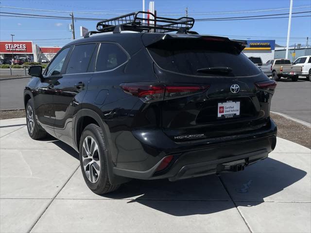 used 2024 Toyota Highlander car, priced at $41,507