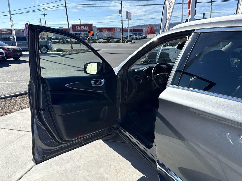 used 2017 INFINITI QX60 car, priced at $16,805