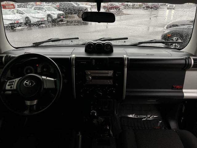 used 2007 Toyota FJ Cruiser car, priced at $13,226