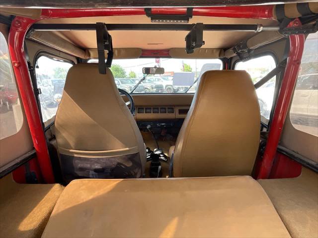 used 1995 Jeep Wrangler car, priced at $9,627
