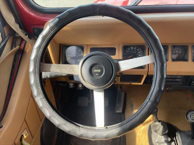 used 1995 Jeep Wrangler car, priced at $9,627