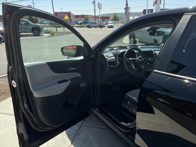used 2022 Chevrolet Equinox car, priced at $23,218