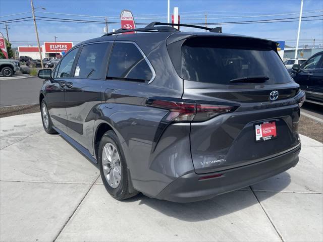 new 2025 Toyota Sienna car, priced at $43,584