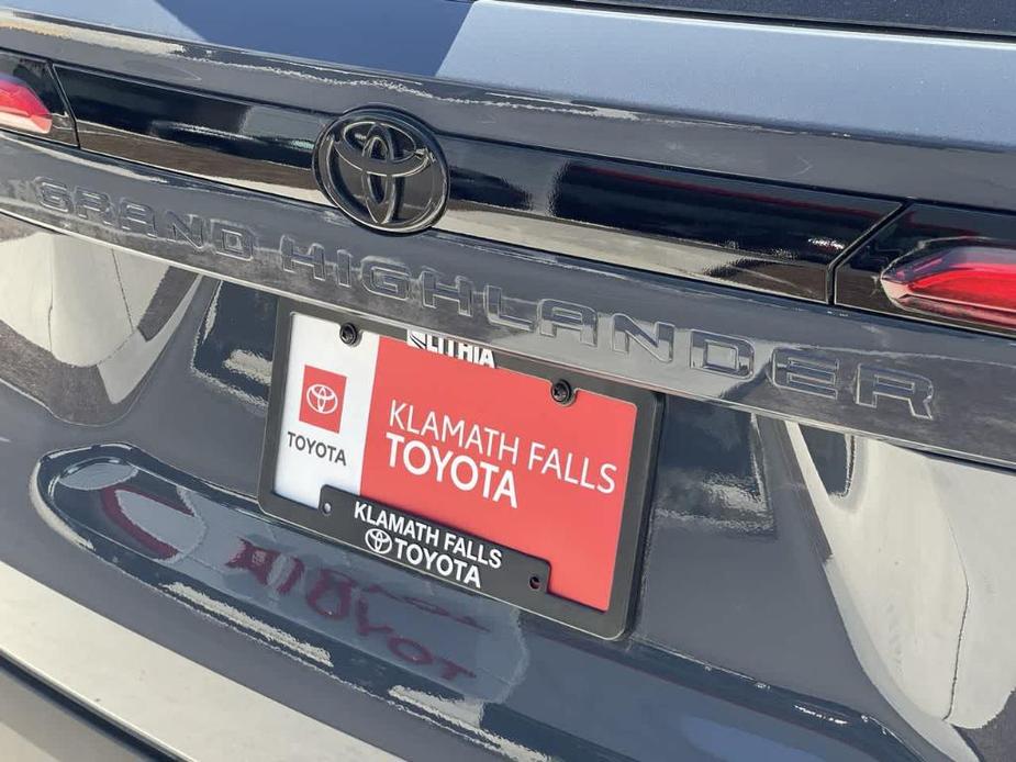 new 2024 Toyota Grand Highlander car, priced at $48,556