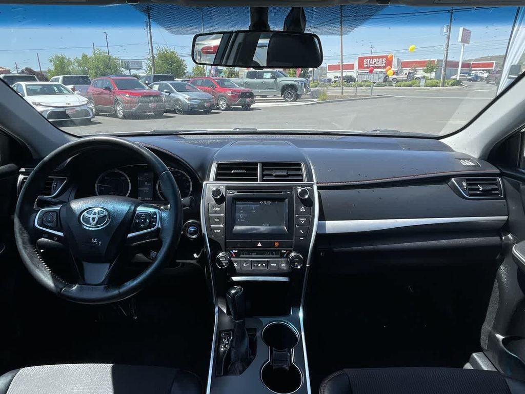 used 2016 Toyota Camry Hybrid car, priced at $18,140